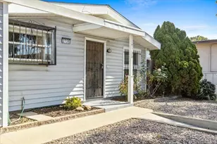 2735 Mission Village Dr, San Diego, CA 92123 - Photo 4