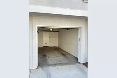 8597 Via  Mallorca #E, La Jolla, CA 92037 - Photo 14