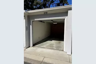 8597 Via  Mallorca #E, La Jolla, CA 92037 - Photo 16