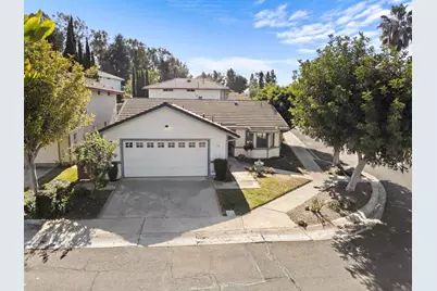 1387 Longfellow Road, Vista, CA 92083 - Photo 4