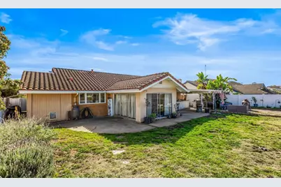 1554 W Country Club Lane, Escondido, CA 92026 - Photo 22