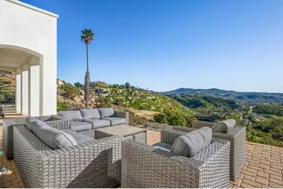 30809 Chateau Haut Briant, Bonsall, CA 92003 - Photo 6