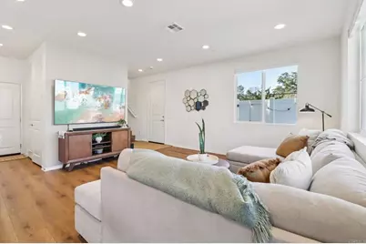 7700 Jasmine Court, Santee, CA 92071 - Photo 8