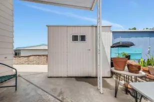 1506 Oak Dr, Vista, CA 92084 - Photo 22