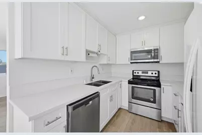 3522 Thunder Drive, Oceanside, CA 92056 - Photo 6