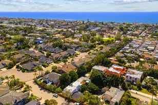 273 Hillcrest Dr, Encinitas, CA 92024 - Photo 54