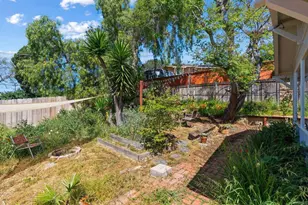 273 Hillcrest Dr, Encinitas, CA 92024 - Photo 18