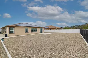 13410 Herringbone Ct, Valley Center, CA 92082 - Photo 32