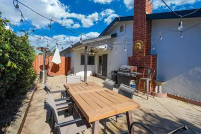 1643 Oak Hill Drive, Escondido, CA 92027 - Photo 22