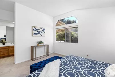 2077 Tiffany Dr, Oceanside, CA 92056 - Photo 22