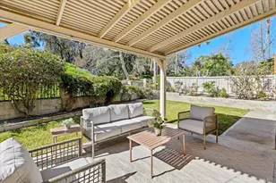 2077 Tiffany Dr, Oceanside, CA 92056 - Photo 8