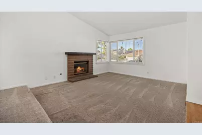 3795 Kelton Drive, Oceanside, CA 92056 - Photo 6