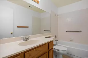 3795 Kelton Dr, Oceanside, CA 92056 - Photo 16