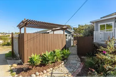 697 Ocean View, Encinitas, CA 92024 - Photo 36