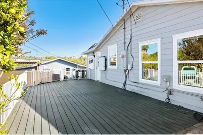 697 Ocean View, Encinitas, CA 92024 - Photo 10