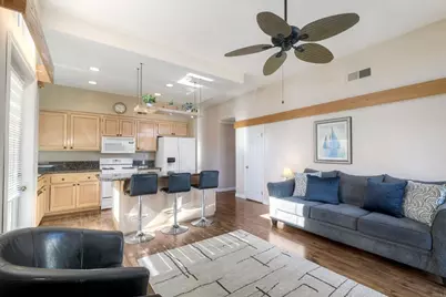 1684 Countryside Dr, Vista, CA 92081 - Photo 18