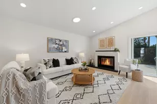 10896 Pointed Oak Ln, San Diego, CA 92131 - Photo 8