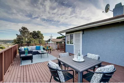 1782 Troy Lane, Oceanside, CA 92054 - Photo 32