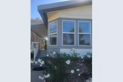 21202 Blue Curl Way, Canyon Country, CA 91351 - Photo 2