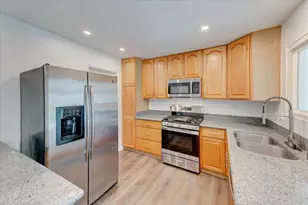 1803 Debra Ln, Vista, CA 92084 - Photo 14