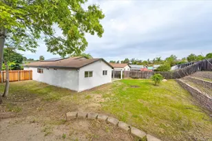 1803 Debra Ln, Vista, CA 92084 - Photo 36