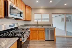 1803 Debra Ln, Vista, CA 92084 - Photo 16