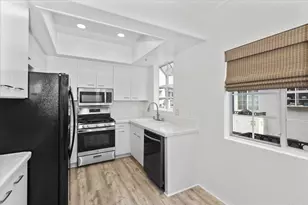 835 N Cleveland St, Oceanside, CA 92054 - Photo 6