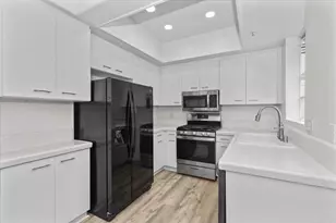 835 N Cleveland St, Oceanside, CA 92054 - Photo 10