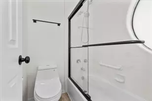 835 N Cleveland St, Oceanside, CA 92054 - Photo 6