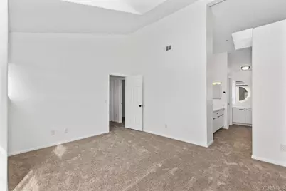 835 N Cleveland Street #E, Oceanside, CA 92054 - Photo 4