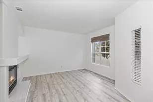 835 N Cleveland St, Oceanside, CA 92054 - Photo 2