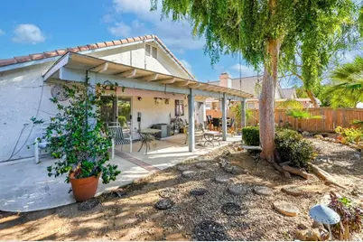 27321 Prominence Rd, Menifee, CA 92586 - Photo 12