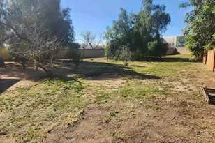 24307 Carman Ln, Moreno Valley, CA 92551 - Photo 8