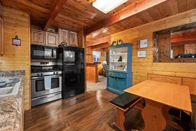 727 Elysian Boulevard, Big Bear City, CA 92314 - Photo 8