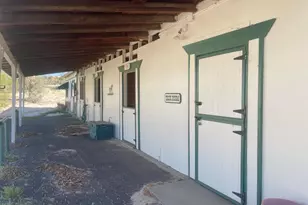 40254 Reed Valley Rd, Aguanga, CA 92536 - Photo 22