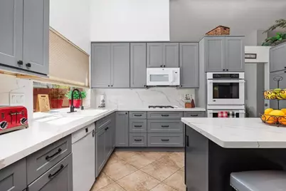 1688 Avenida Oceano, Oceanside, CA 92056 - Photo 8