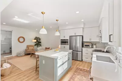 13480 Lopelia Meadows Place #111, San Diego, CA 92130 - Photo 4