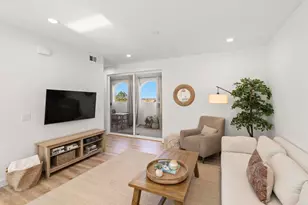 13480 Lopelia Meadows Pl, San Diego, CA 92130 - Photo 14