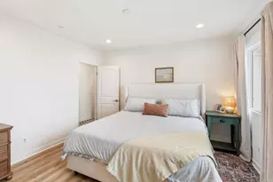 13480 Lopelia Meadows Pl, San Diego, CA 92130 - Photo 18