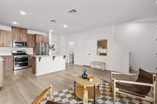 348 Sweet Pl, Fallbrook, CA 92028 - Photo 2