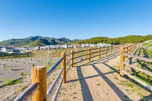 348 Sweet Pl, Fallbrook, CA 92028 - Photo 8