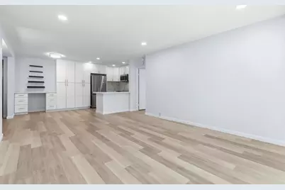 12555 Oaks North Drive #203, San Diego, CA 92128 - Photo 6