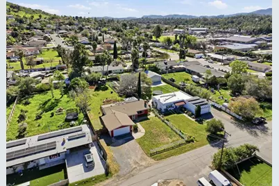 325 Aspero Court, Escondido, CA 92026 - Photo 26