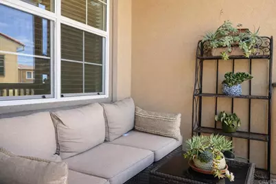 877 Blackstone Drive, San Marcos, CA 92078 - Photo 8