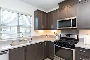 877 Blackstone Dr, San Marcos, CA 92078 - Photo 2