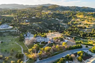 38755 Via Vista Grande, Murrieta, CA 92562 - Photo 74