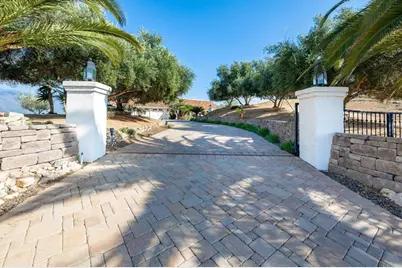 36591 Carney Road, Valley Center, CA 92082 - Photo 4