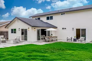 4860 Park Dr, Carlsbad, CA 92008 - Photo 28