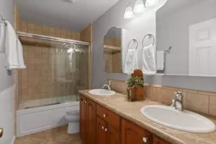 1979 Oxford Ct, Vista, CA 92081 - Photo 18