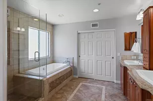 1979 Oxford Ct, Vista, CA 92081 - Photo 12